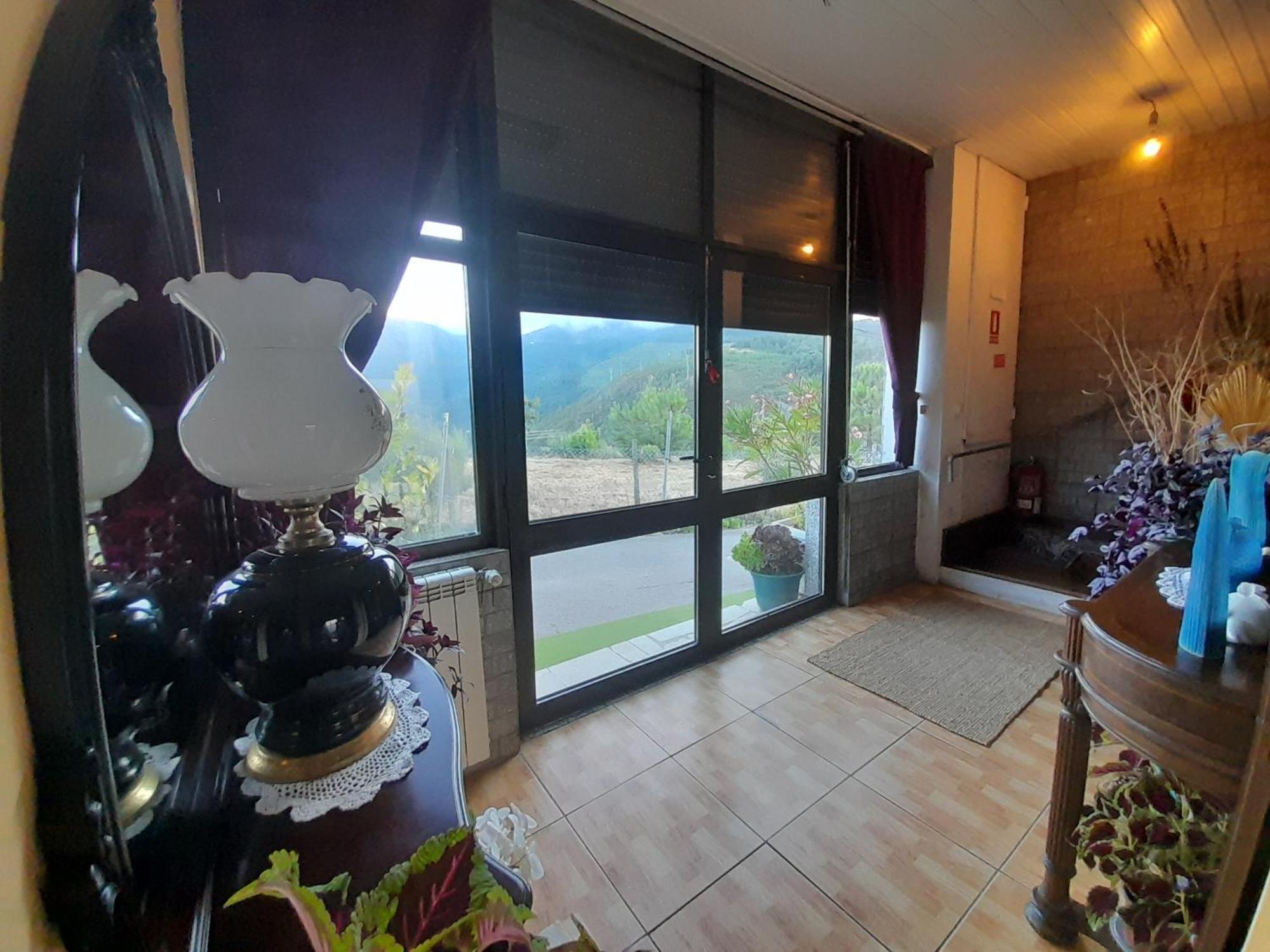 Hotel Gite Cantinho Davo Campea Exteriör bild