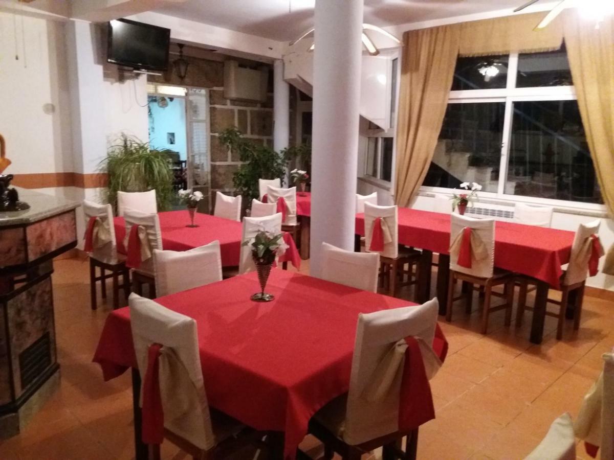 Hotel Gite Cantinho Davo Campea Exteriör bild
